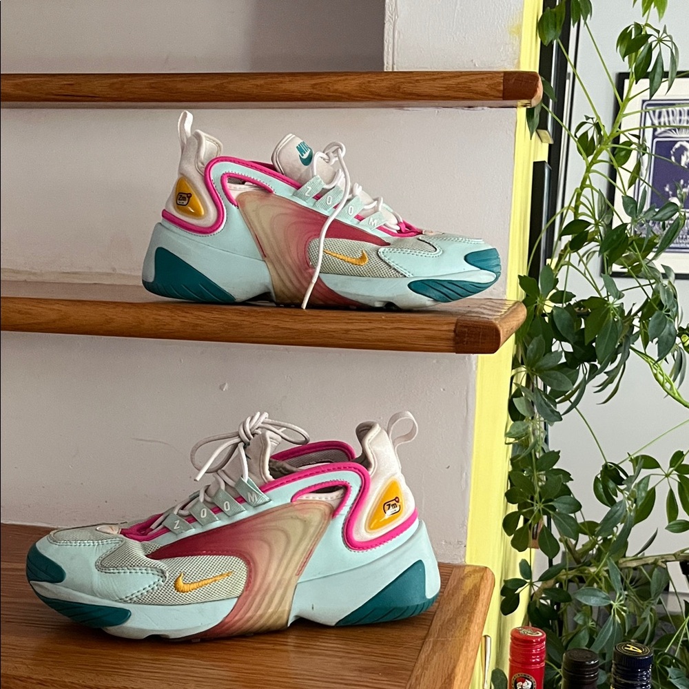 Nike Women's Teal and Pink Sneakers - Picture 1 of 3